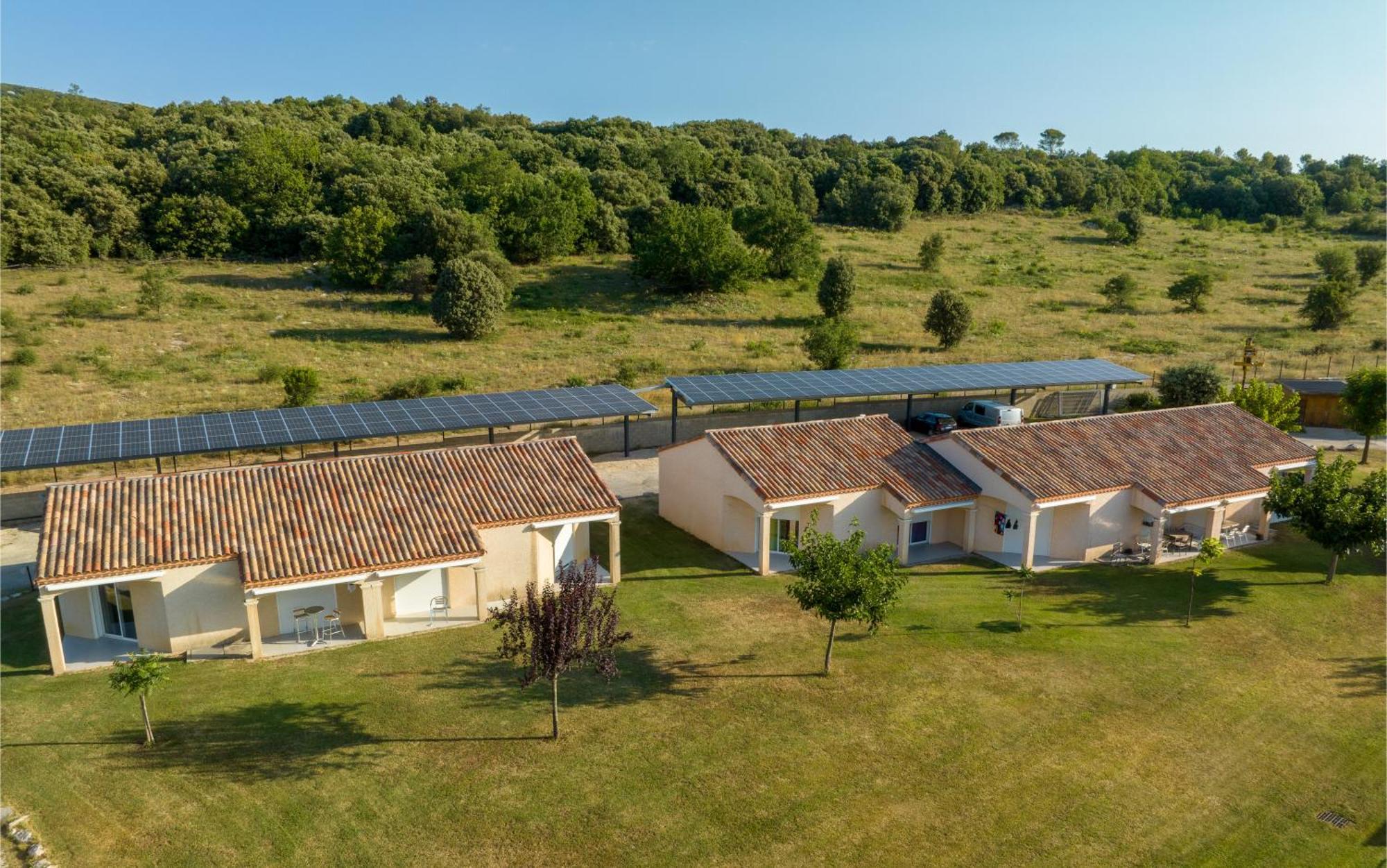 Park & Suites Village Gorges De L'Herault-Cevennes Brissac Eksteriør bilde